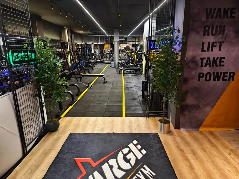 XLarge Gym - İstanbul Şişli