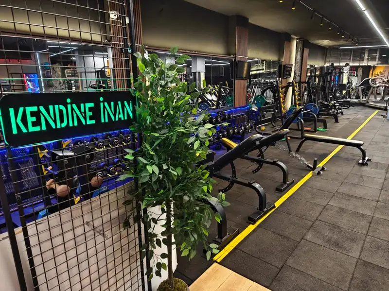 XLarge Gym - İstanbul Şişli