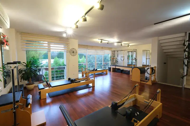 Karma Yoga & Pilates Studio - İstanbul Sarıyer
