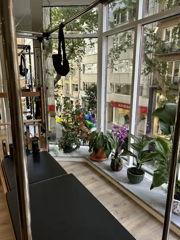 Fit Fam Studio - İstanbul Şişli