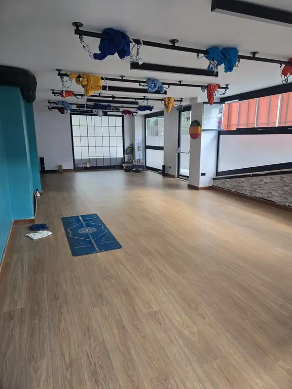 Youniverse Yoga - İstanbul Beşiktaş