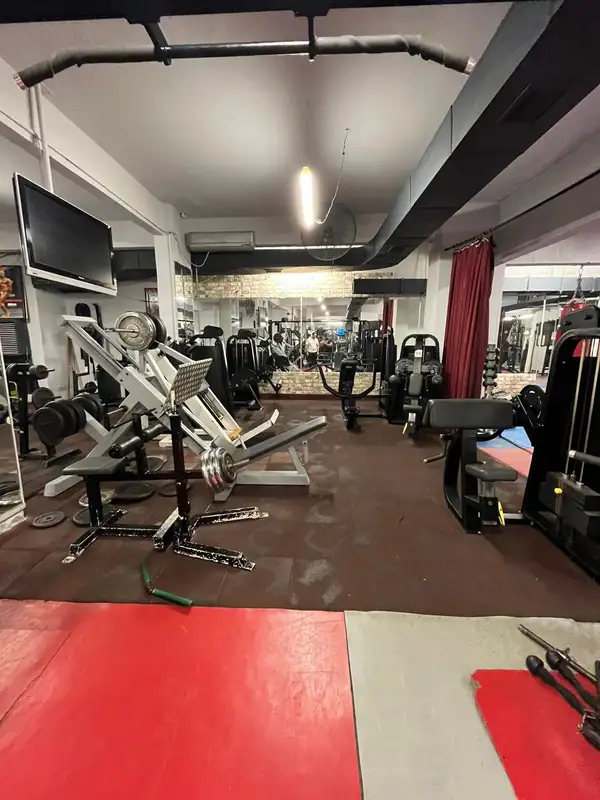 Akar Spor Merkezi - İstanbul Bakırköy