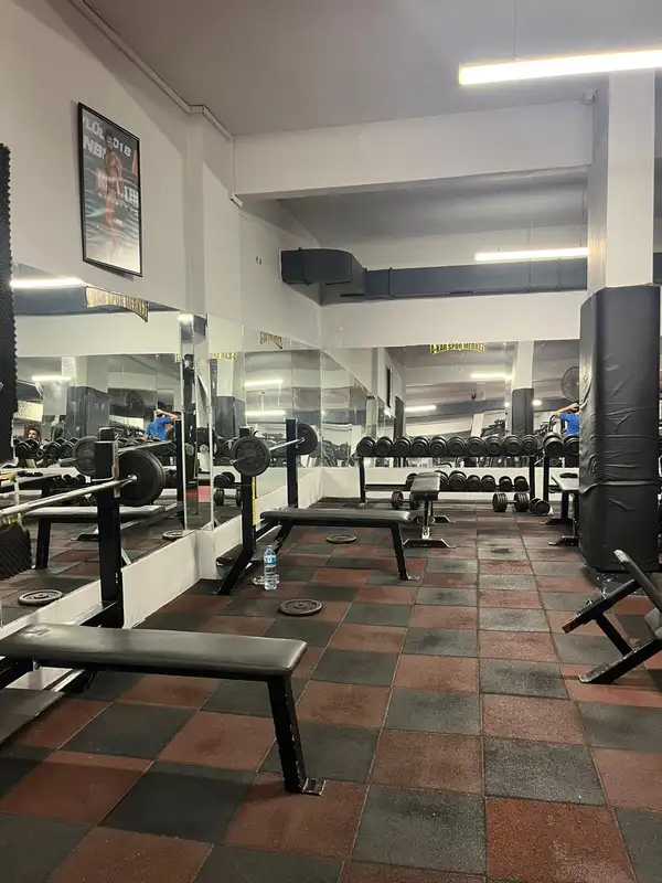 Akar Spor Merkezi - İstanbul Bakırköy