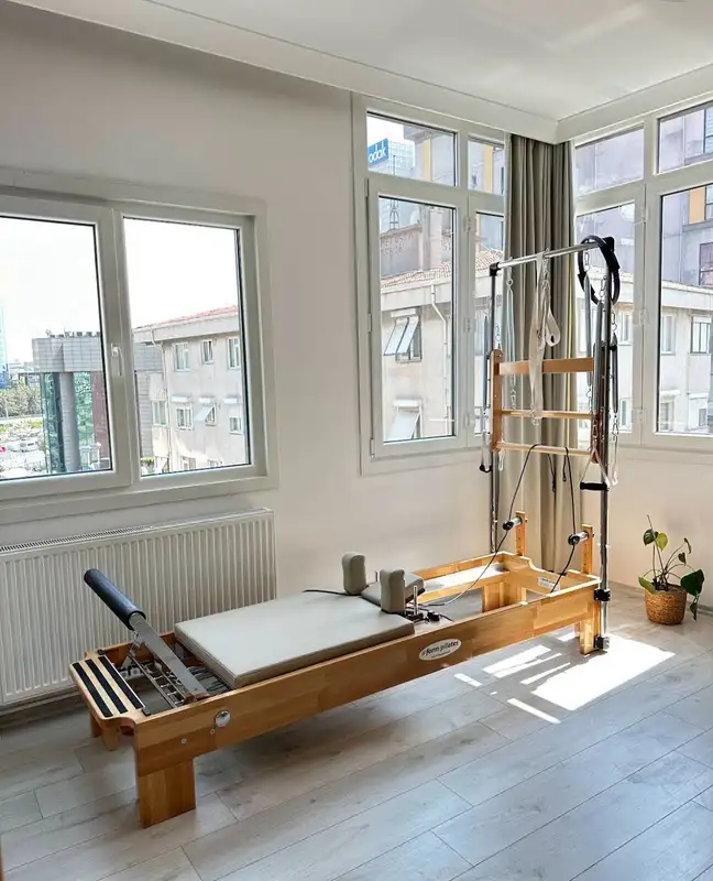 Fizyoterapist Ceren Özyetgin - İstanbul Kadıköy