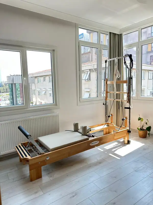 Fizyoterapist Kübra Uslu - İstanbul Kadıköy