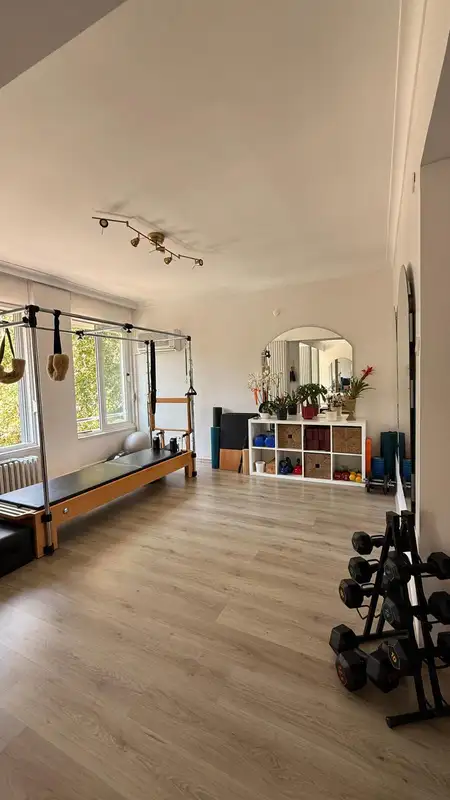 Studio Monkey - İstanbul Kadıköy