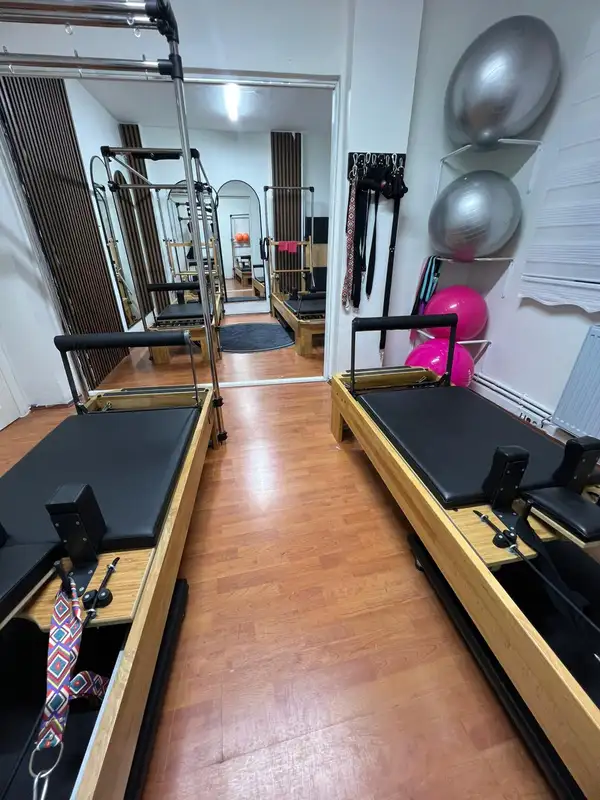 Alâ Pilates Stüdyo - İstanbul Esenler