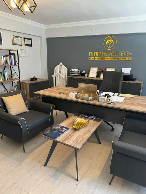 Diyetisyen Tutku Pelinsu Seven - İzmir Konak