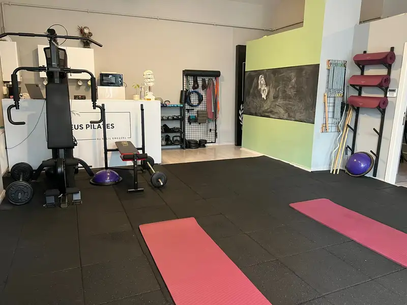 Zeus Pilates - İstanbul Kadıköy
