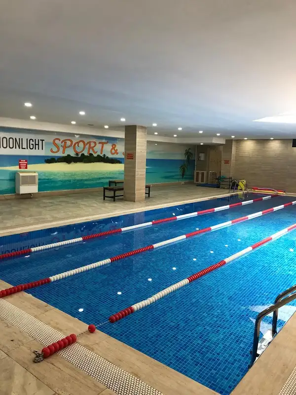 Moonlight Yüzme Okulu - İstanbul Kağıthane