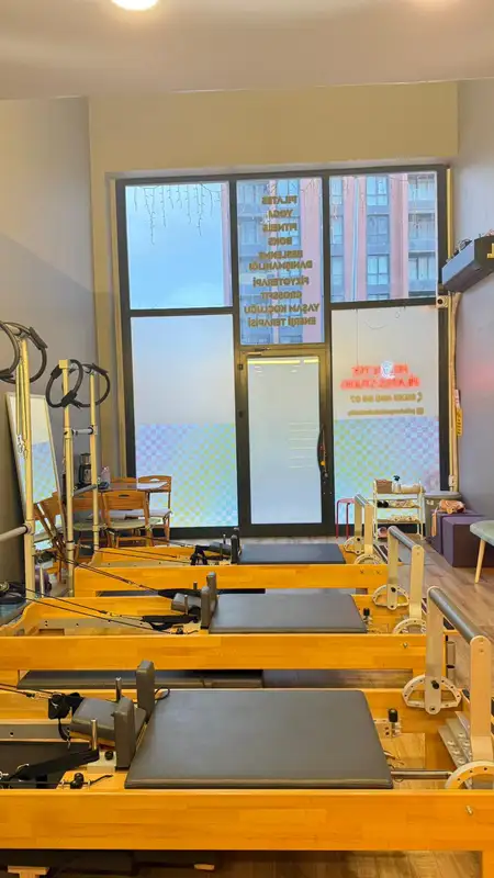 Pelin Tek Pilates Studio Bahçekent - İstanbul Esenyurt