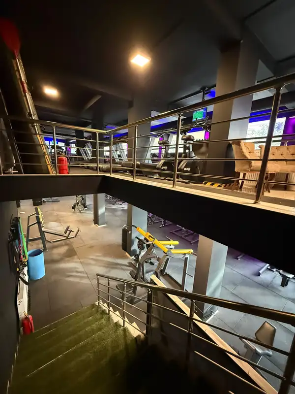 Şarlı Sport Center - Manisa Akhisar