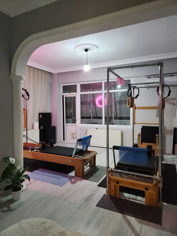 Base Fit Pilates - İstanbul Kadıköy