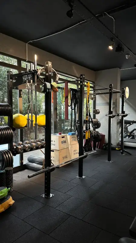 Peak Form Studio - İstanbul Kadıköy