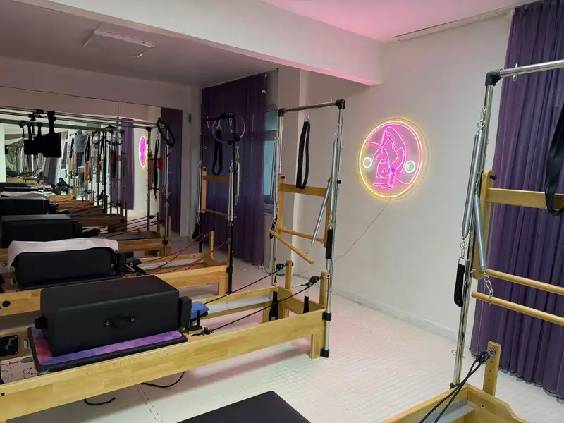 Zeta Pilates - İstanbul Küçükçekmece