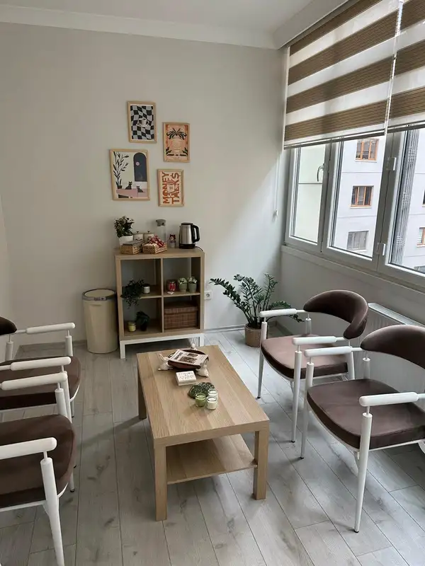 Fizyoterapist Tuğçe Baykara - İstanbul Kadıköy