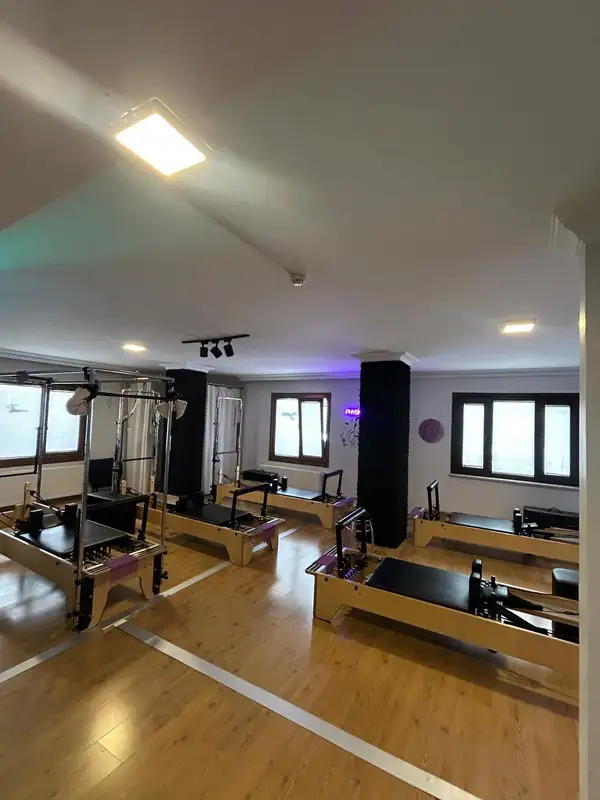 Physio-Es Pilates Bulgurlu - İstanbul Üsküdar