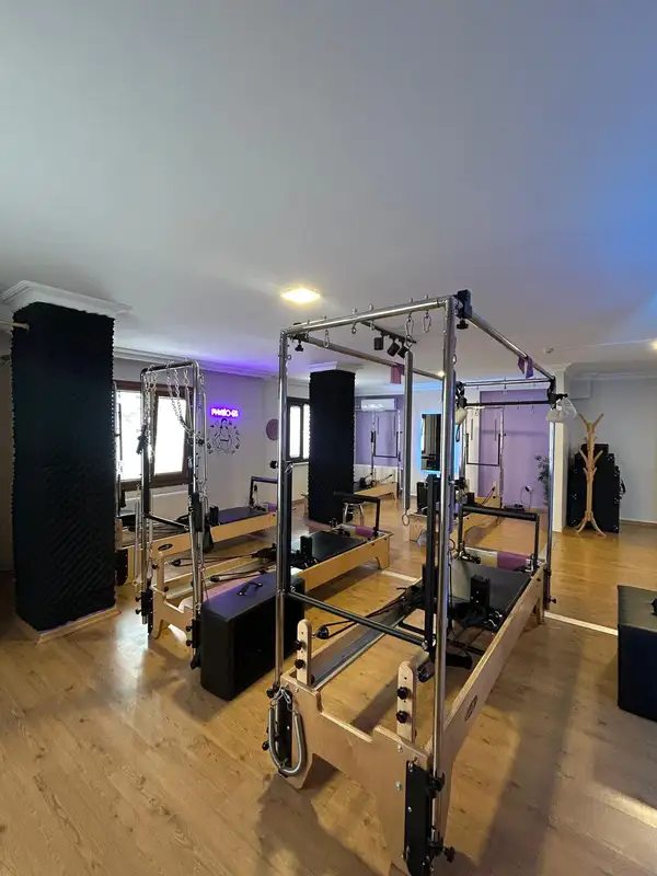 Physio-Es Pilates Bulgurlu - İstanbul Üsküdar
