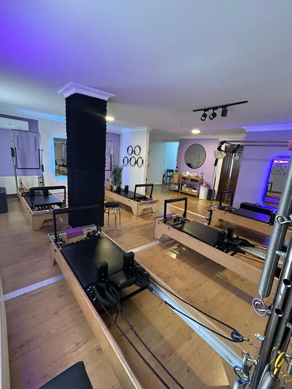 Physio-Es Pilates Bulgurlu - İstanbul Üsküdar