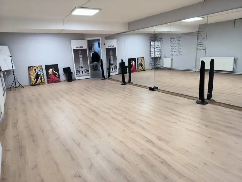 İmza Dans Akademi Bornova - İzmir Konak