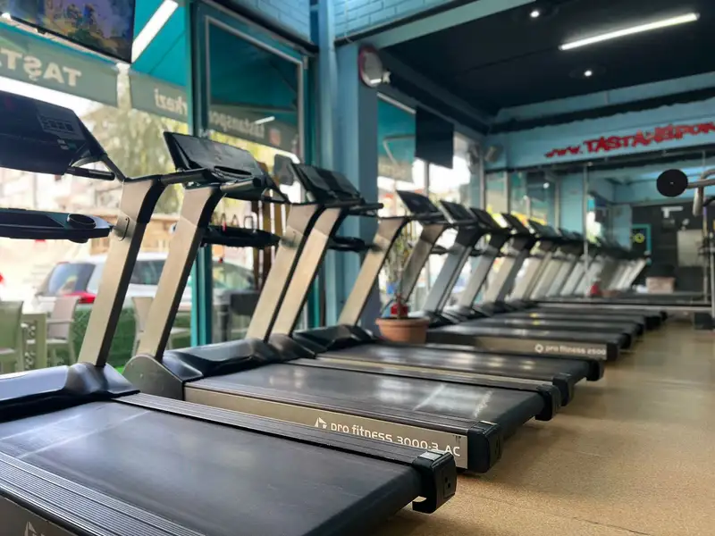 Taştan Spor Merkezi - İzmir Karabağlar