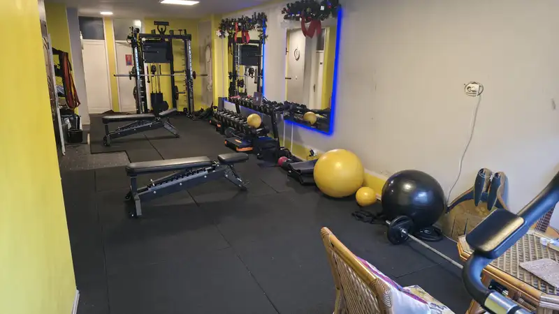 Personal Trainer Karşıyaka Bostanlı Hakan Spor Studio - İzmir Karşıyaka