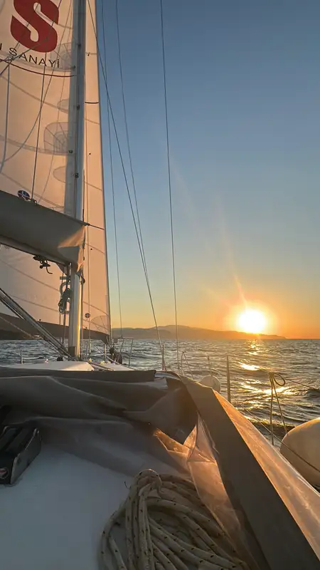 Hero Sailing görsel 3