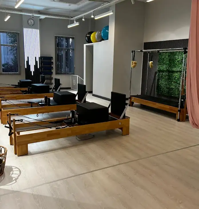 Bir Demet Studio - İstanbul Kartal
