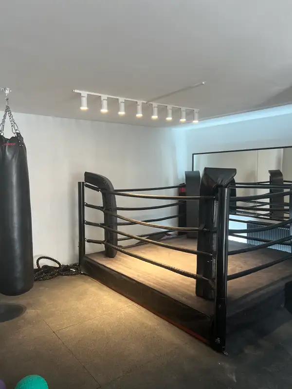 Aura Sports Club - İstanbul Sarıyer