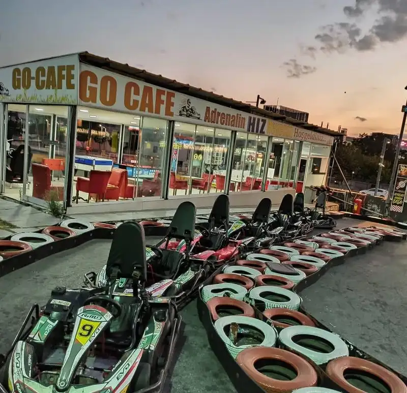 Red Go Kart StarCity görsel 3