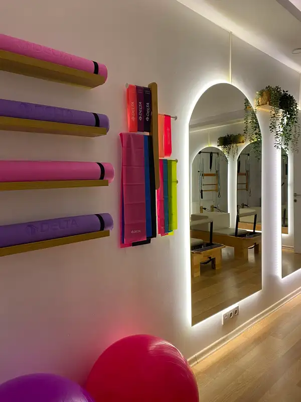 Fizyoterapist Dilan Karataş Pilates Stüdyo görsel 3