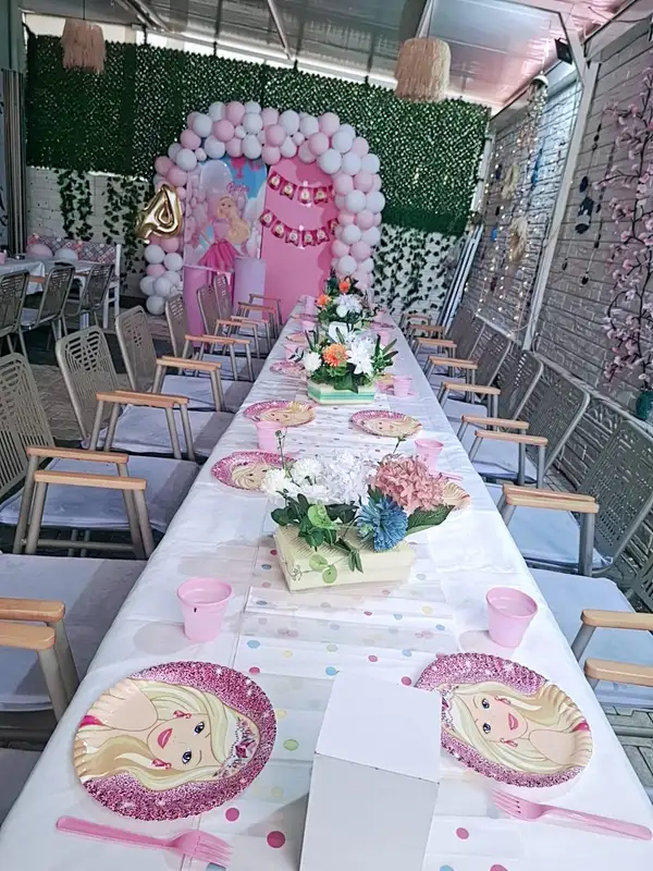 Zonix Çocuk Oyun Salonu ve Kafe - İzmir Menemen