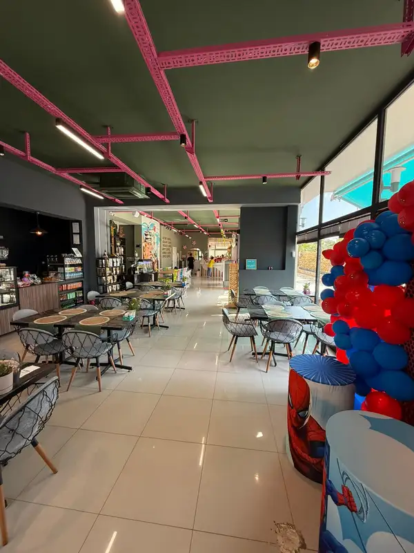 Patpika Kafe ve Çocuk Oyun Alanı Güzelbahçe - İzmir Güzelbahçe