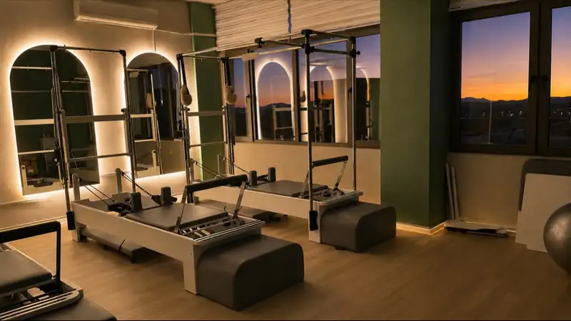 Fiz8 Reformer Pilates - İzmir Menemen