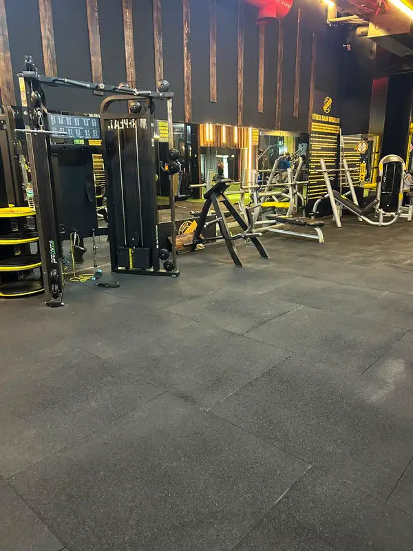 Icon Gym Fitness Club Bahçeşehir - İstanbul Başakşehir